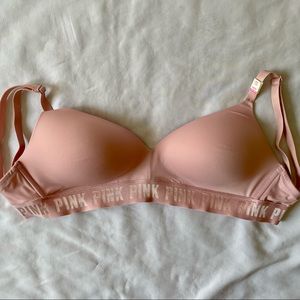 VSPINK Wear Everywhere Wireless Bra